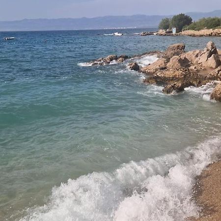 Studio Malinska, 30M From The Beach Екстер'єр фото